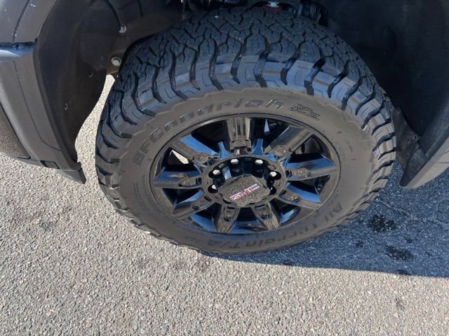 Certified 2026 GMC Sierra 3500 AT4 w/ AT4 Premium Plus Package AWD/4WD image 10