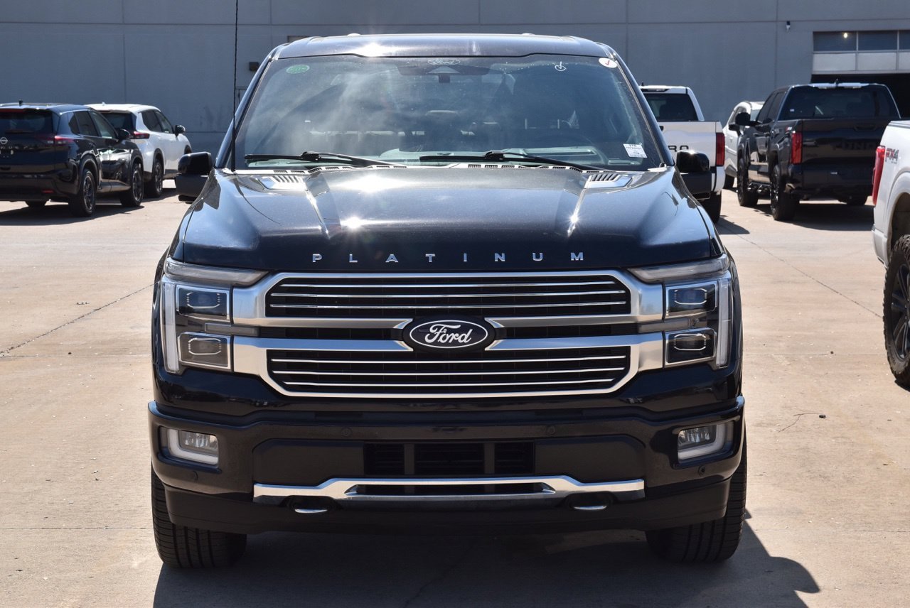 Certified 2024 Ford F150 Platinum w/ Equipment Group 703A Plus AWD/4WD image 3