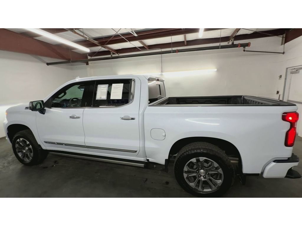 Used 2026 Chevrolet Silverado 1500 High Country w/ Technology Package image 6