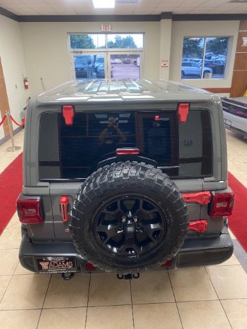 Used 2019 Jeep Wrangler Unlimited Sahara w/ Quick Order Package 24M Moab image 12