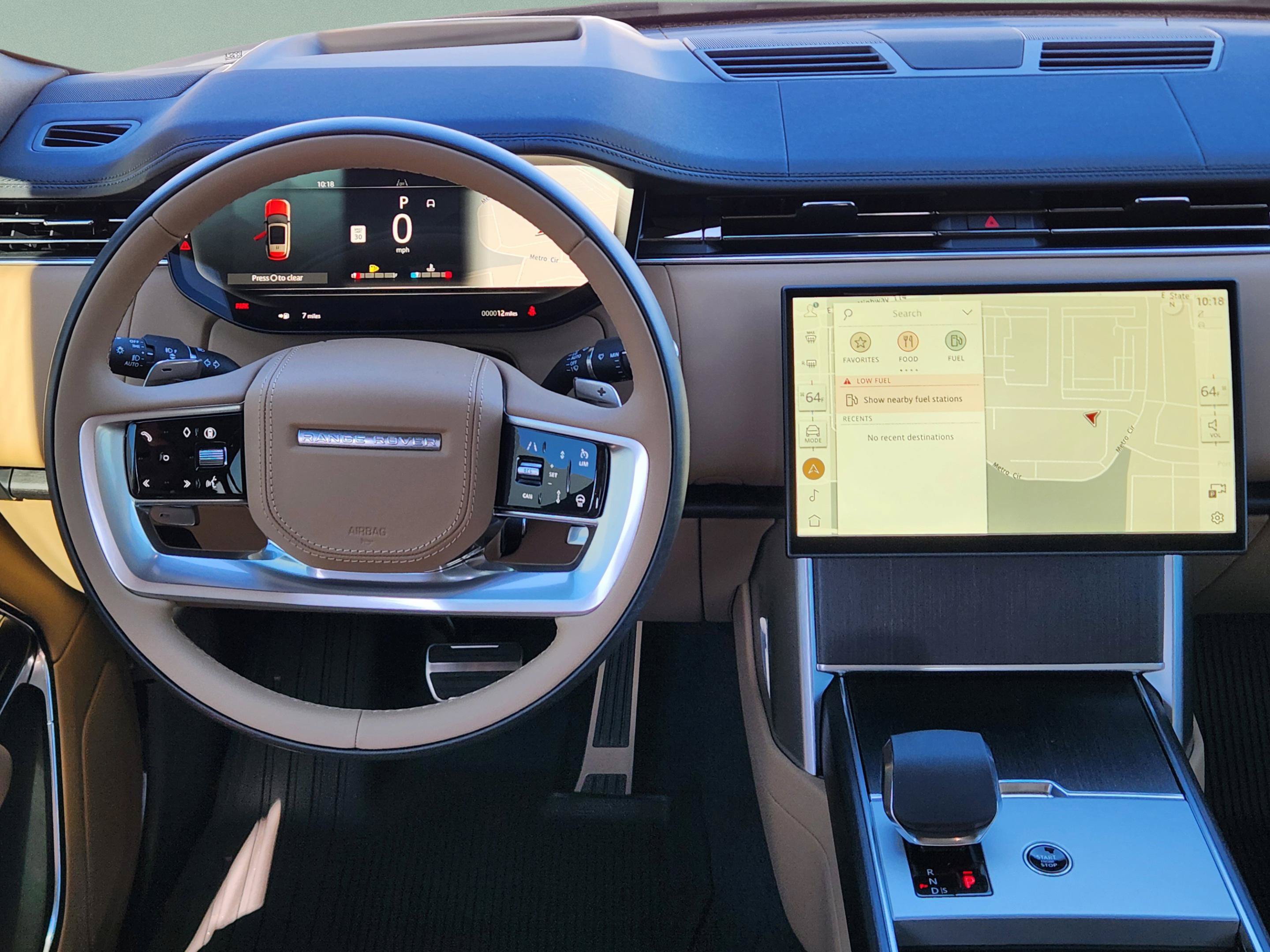 New 2026 Land Rover Range Rover Long Wheelbase SE AWD/4WD image 17