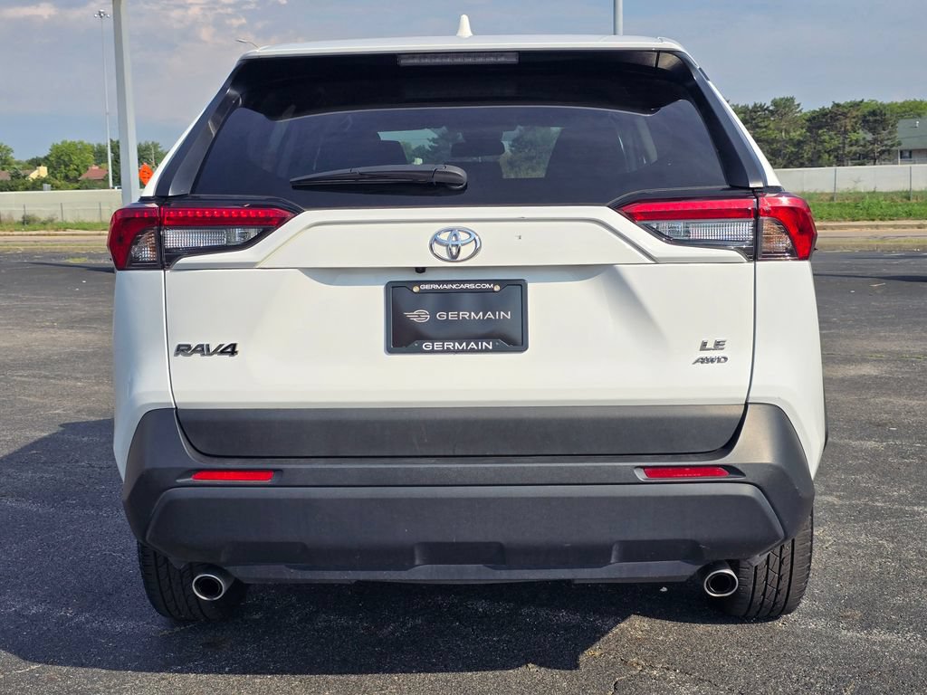 Certified 2024 Toyota RAV4 LE AWD/4WD image 14