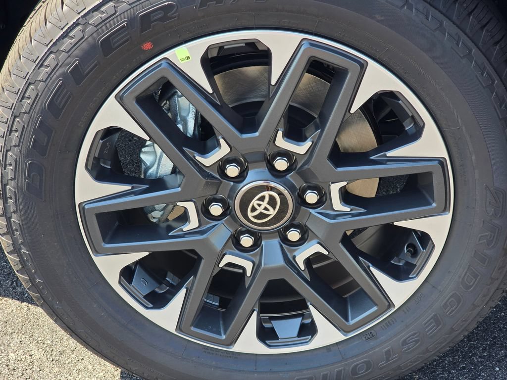 New 2026 Toyota Tundra Limited AWD/4WD image 14