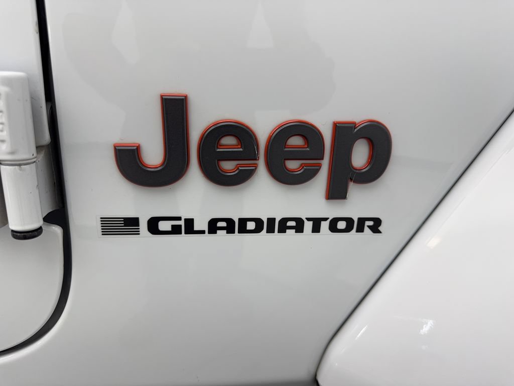 Used 2023 Jeep Gladiator Mojave w/ LED Lighting Group AWD/4WD image 25