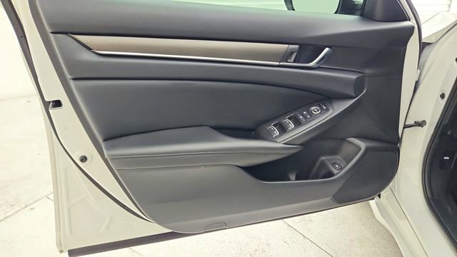 Used 2021 Honda Accord LX image 17