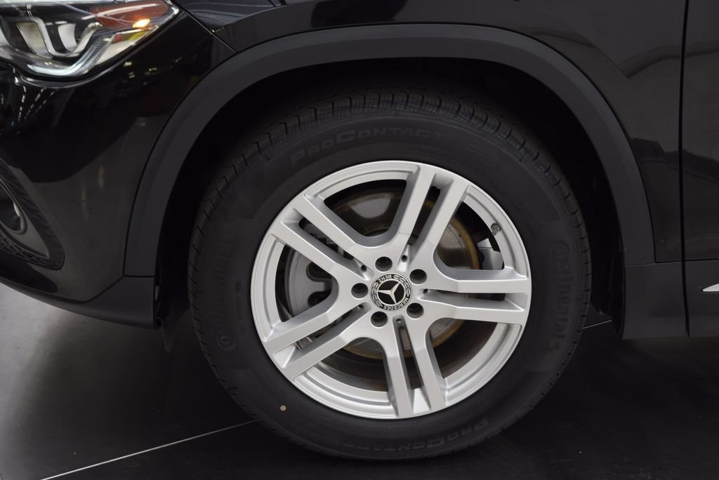 Certified 2021 Mercedes-Benz GLA 250 4MATIC image 12
