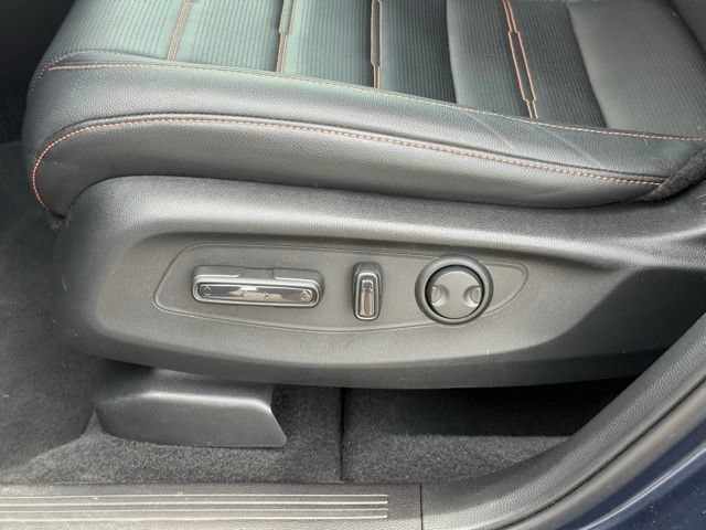Used 2025 Honda CR-V Sport-L image 13