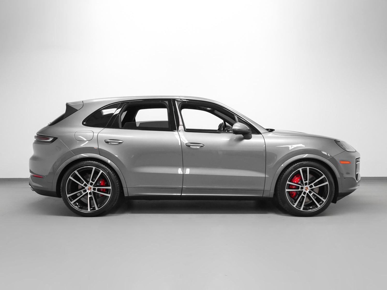 New 2026 Porsche Cayenne S AWD/4WD image 13