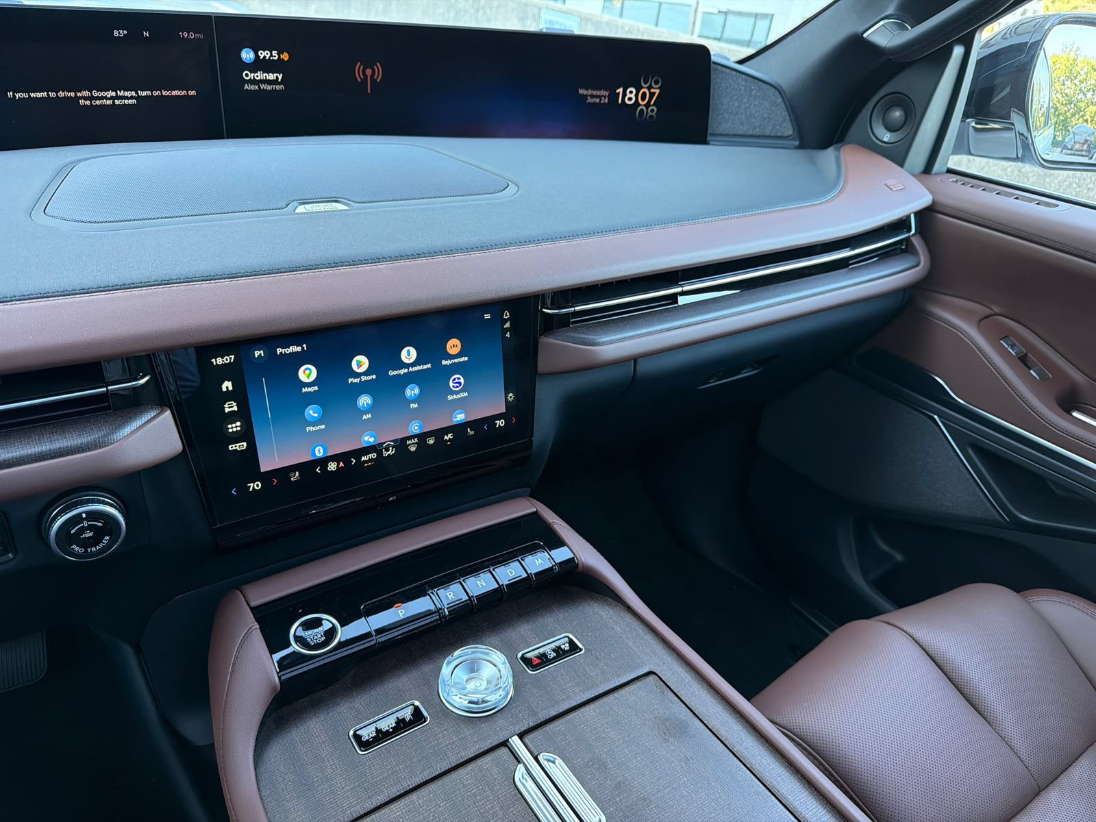 New 2026 Lincoln Navigator L Reserve AWD/4WD image 26