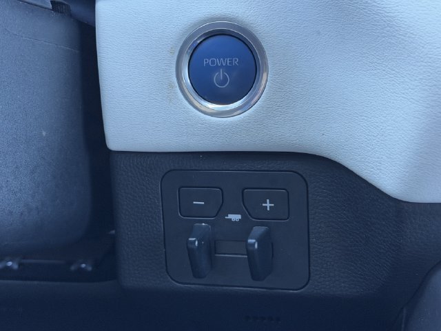 Used 2023 Toyota Sequoia Capstone AWD/4WD image 21