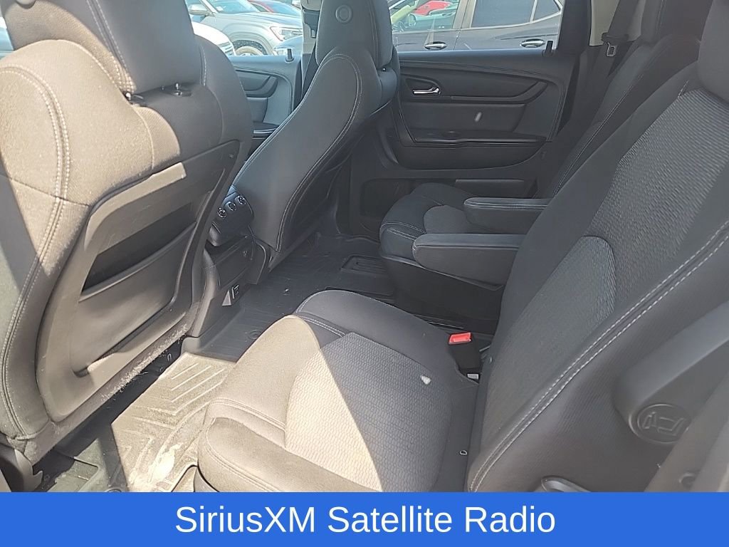 Used 2016 Chevrolet Traverse LT w/ Style and Technology Package image 13