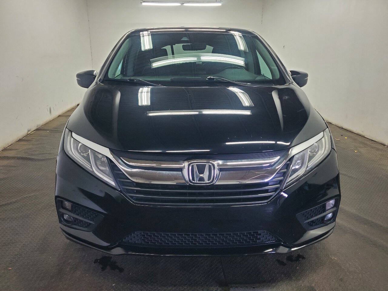 Used 2018 Honda Odyssey EX-L image 2