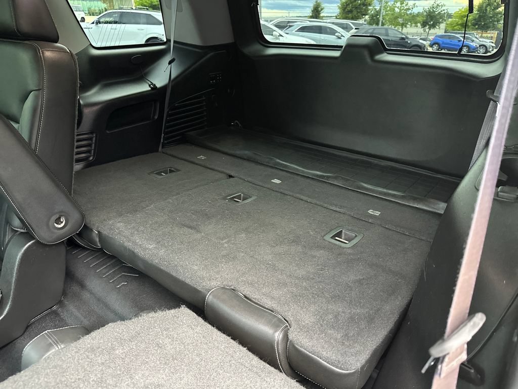 Used 2015 Chevrolet Tahoe LTZ RWD image 35