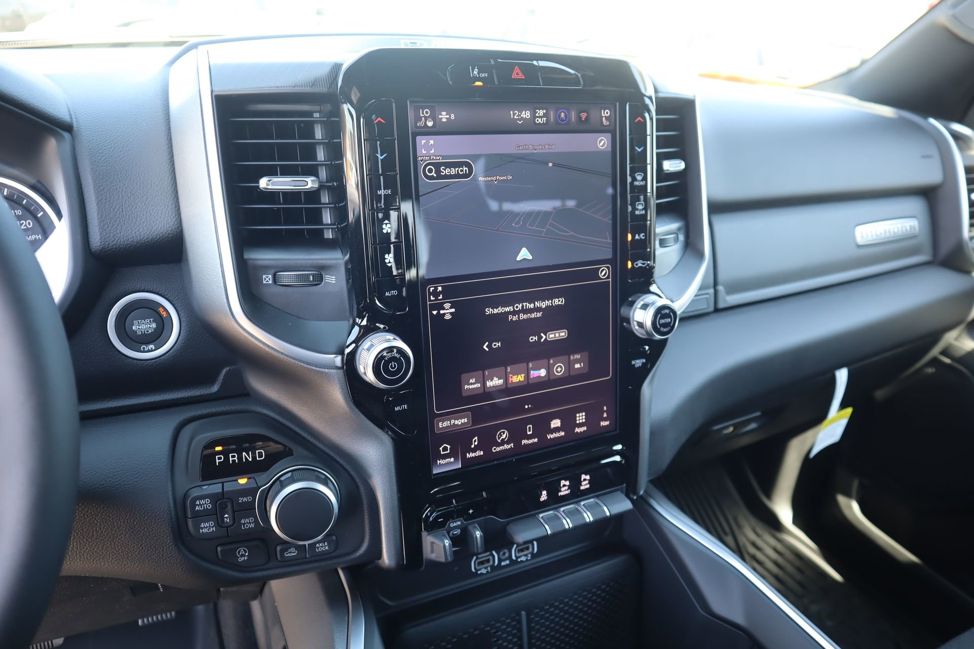 New 2026 RAM 1500 4x4 Crew Cab image 5