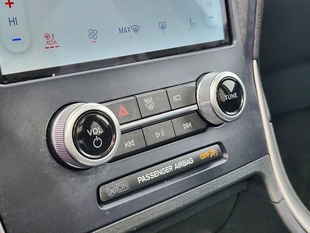 Used 2022 Ford Edge SEL w/ Convenience Package image 26