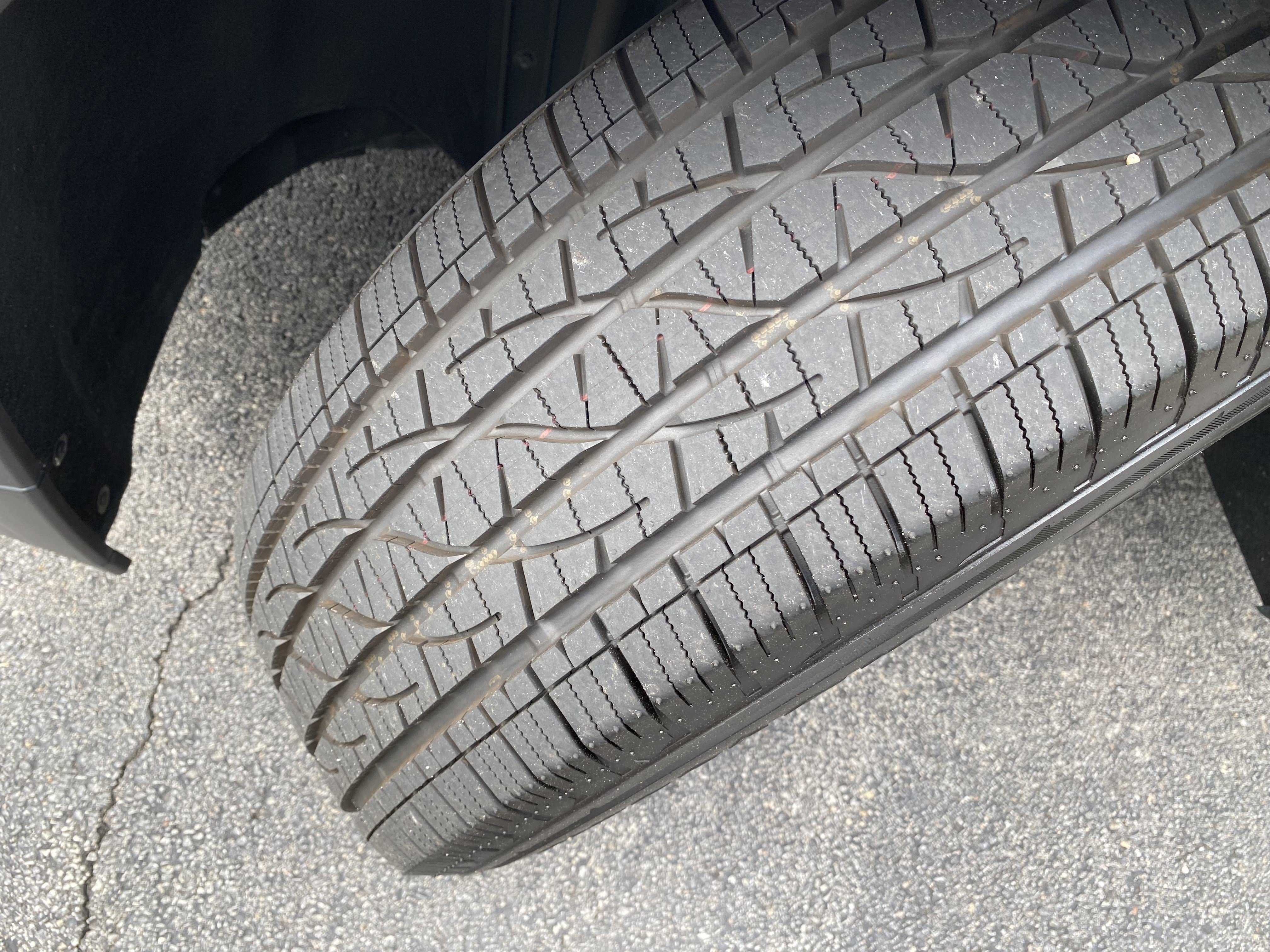 Used 2019 Chevrolet Traverse LT w/ LPO, Floor Liner Package AWD/4WD image 12