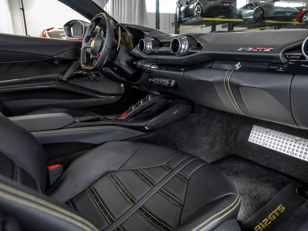 Certified 2023 Ferrari 812 GTS RWD image 18