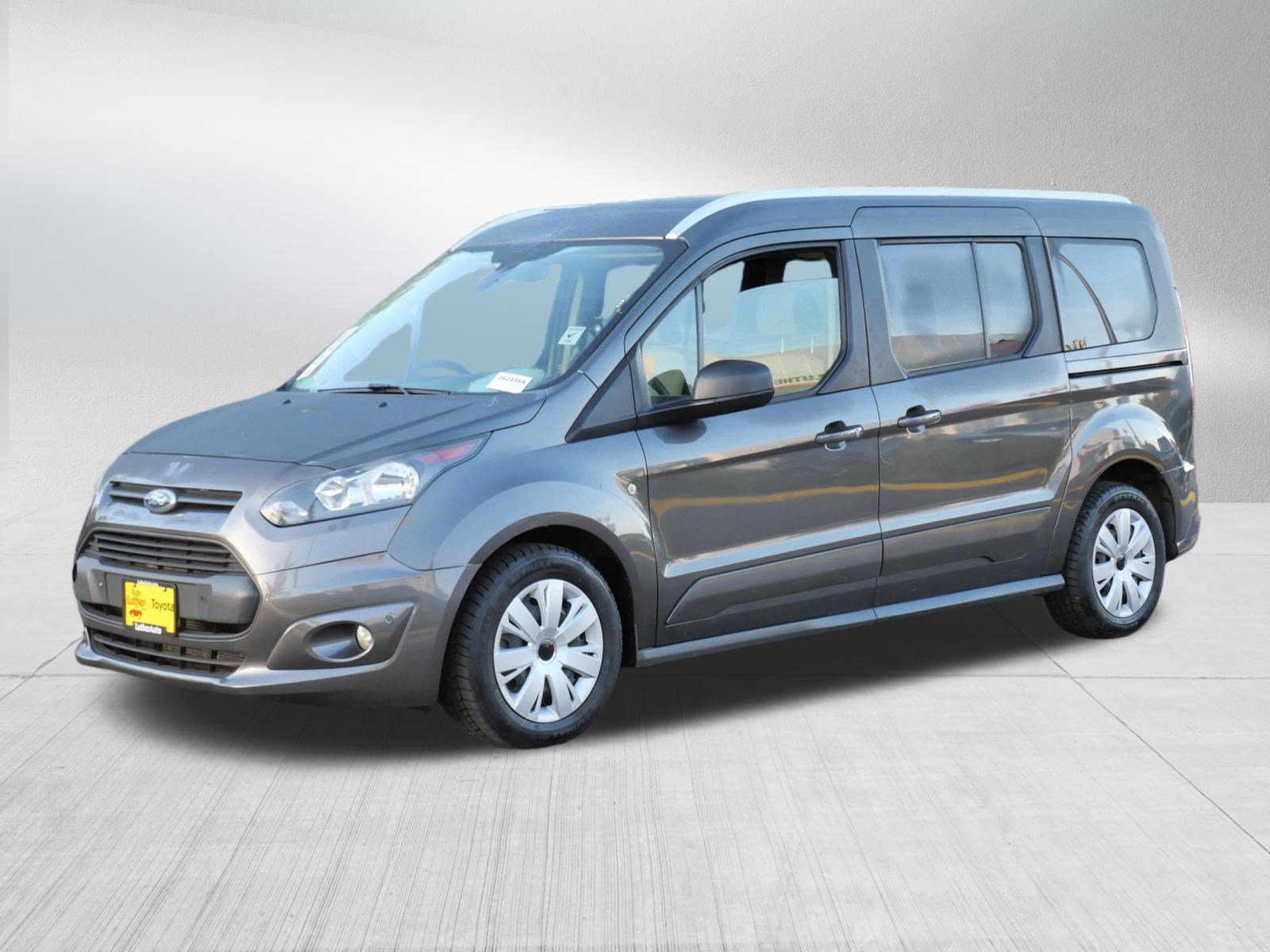 Used 2015 Ford Transit Connect XLT FWD image 3