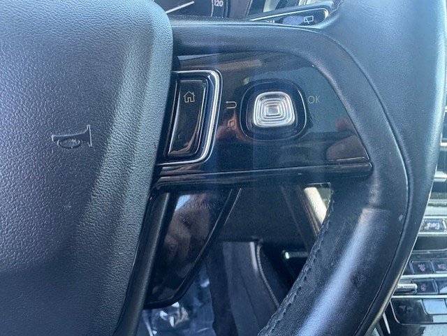 Used 2020 Lincoln Corsair FWD w/ Premium Package image 18