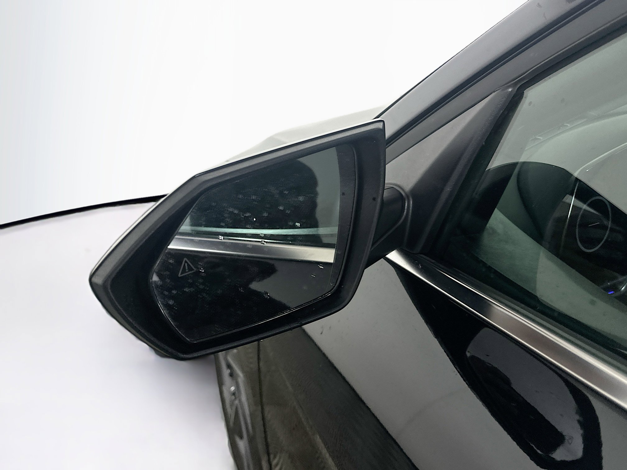 Used 2025 Hyundai Elantra SEL FWD image 16