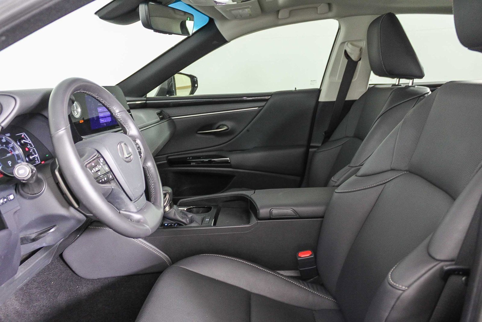 Used 2025 Lexus ES 350 image 18