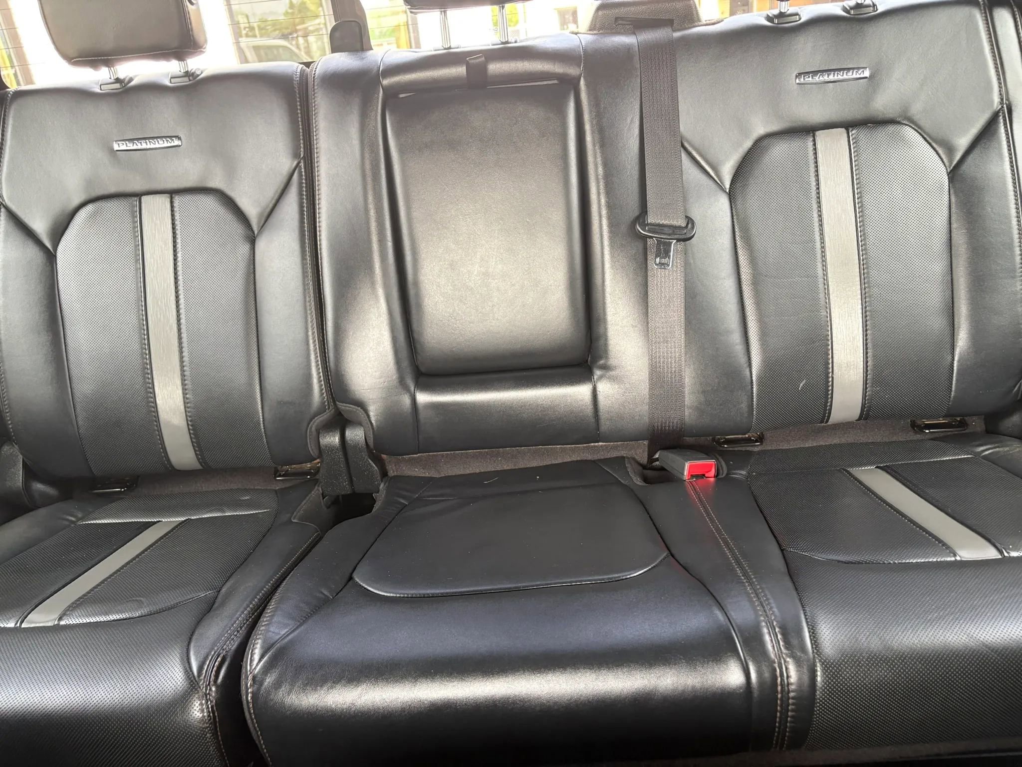 Used 2018 Ford F250 Platinum w/ Platinum Ultimate Package AWD/4WD image 22