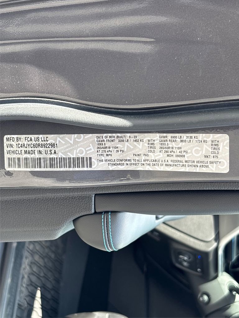 Used 2024 Jeep Grand Cherokee Trailhawk w/ Advanced Protech Group II image 19