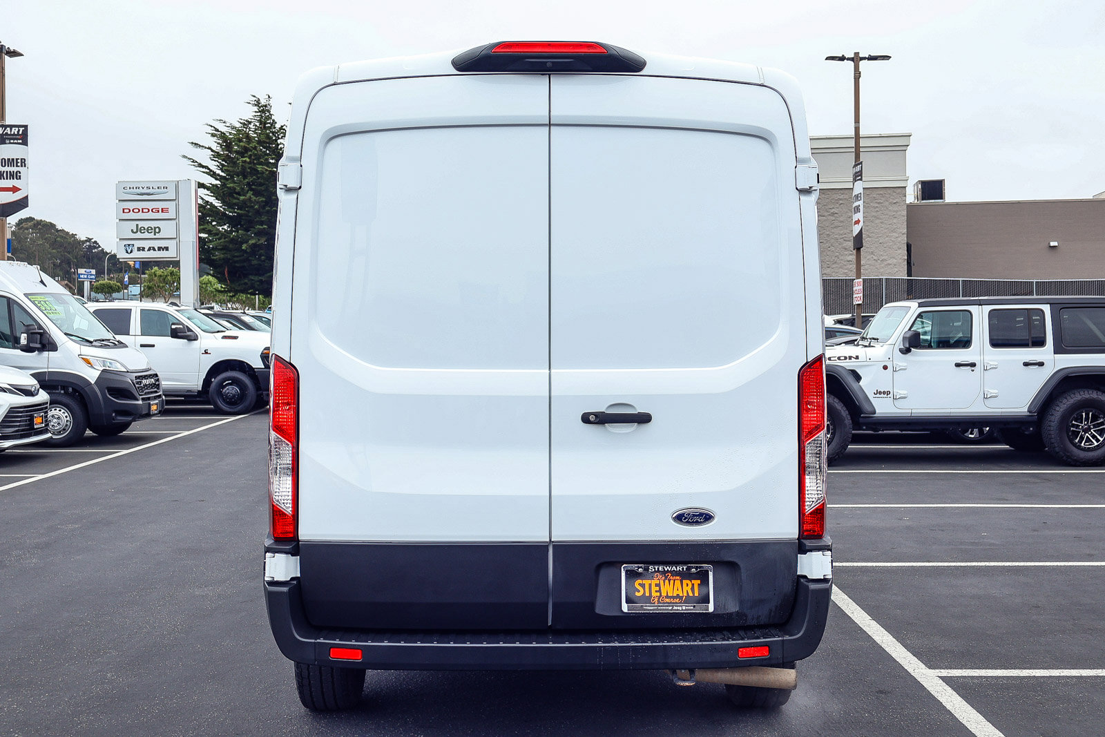 Used 2023 Ford Transit 250 Medium Roof AWD w/ Load Area Protection Package image 19