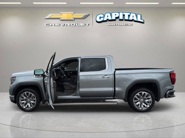 Used 2024 GMC Sierra 1500 Denali w/ Denali Reserve Package AWD/4WD image 16