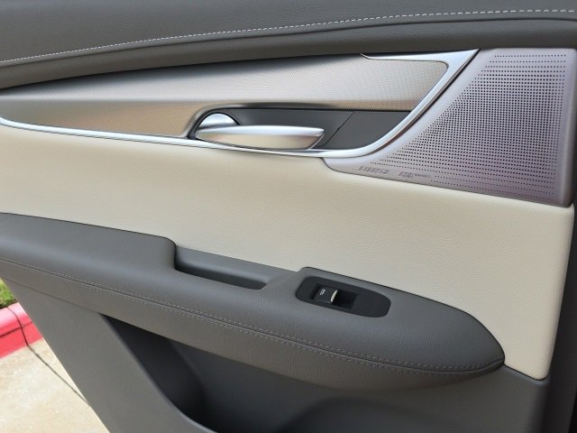 New 2025 Cadillac XT5 Premium Luxury w/ Technology Package image 18