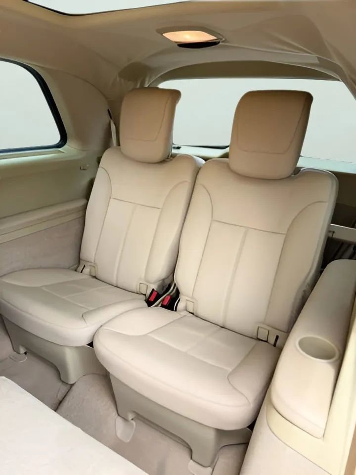 Used 2012 Mercedes-Benz GL 450 4MATIC image 22