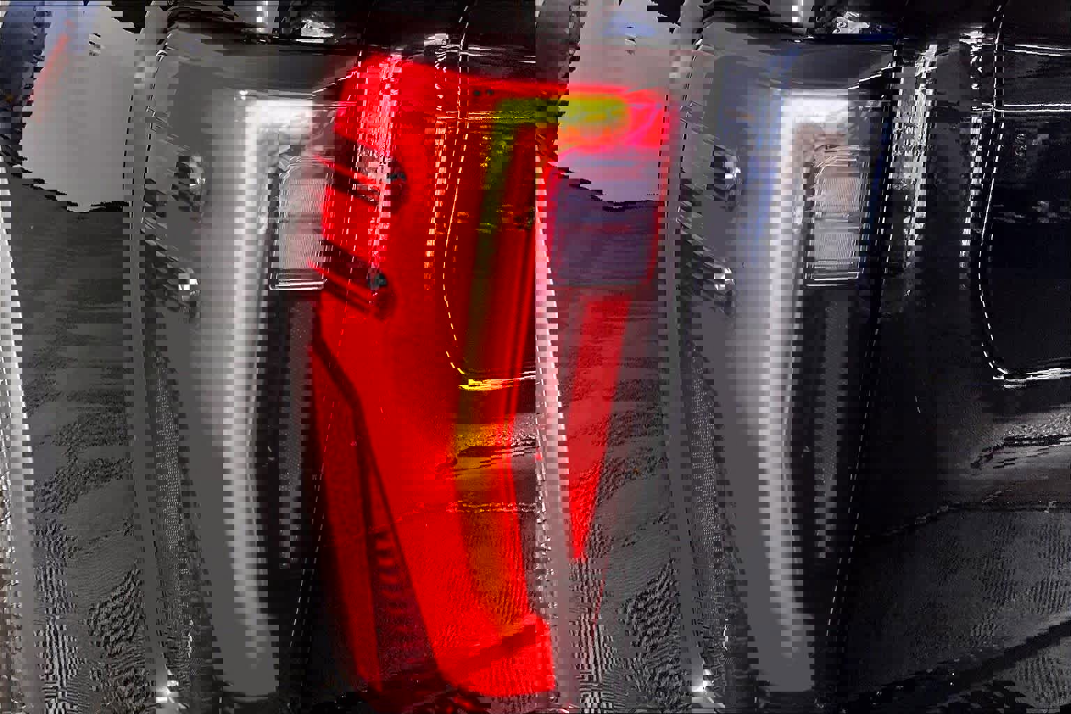 Certified 2024 GMC Sierra 2500 Denali Ultimate image 29