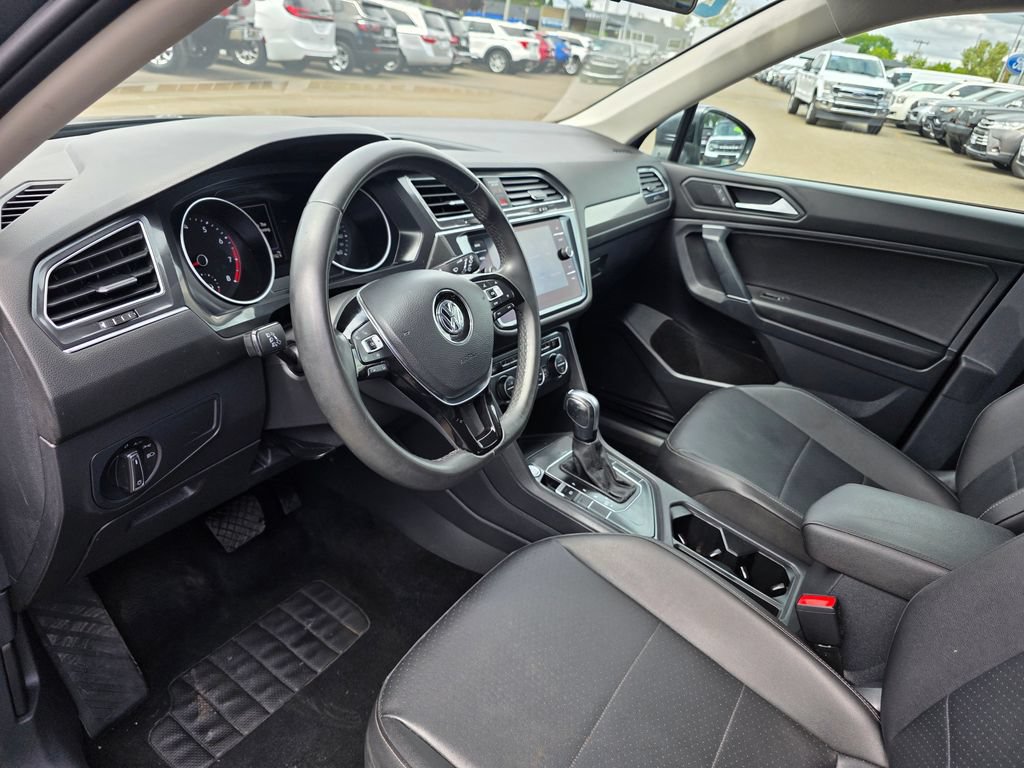 Used 2020 Volkswagen Tiguan SE FWD image 9