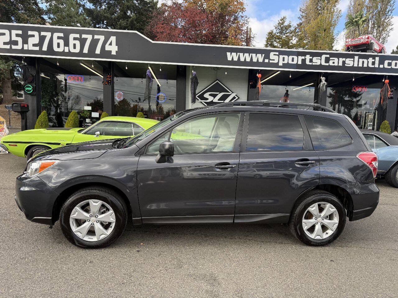 Used 2015 Subaru Forester 2.5i w/ Alloy Wheel Package AWD/4WD image 2