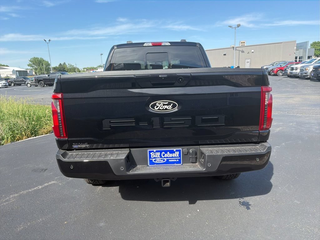 New 2026 Ford F150 XLT w/ Equipment Group 302A MID AWD/4WD image 4