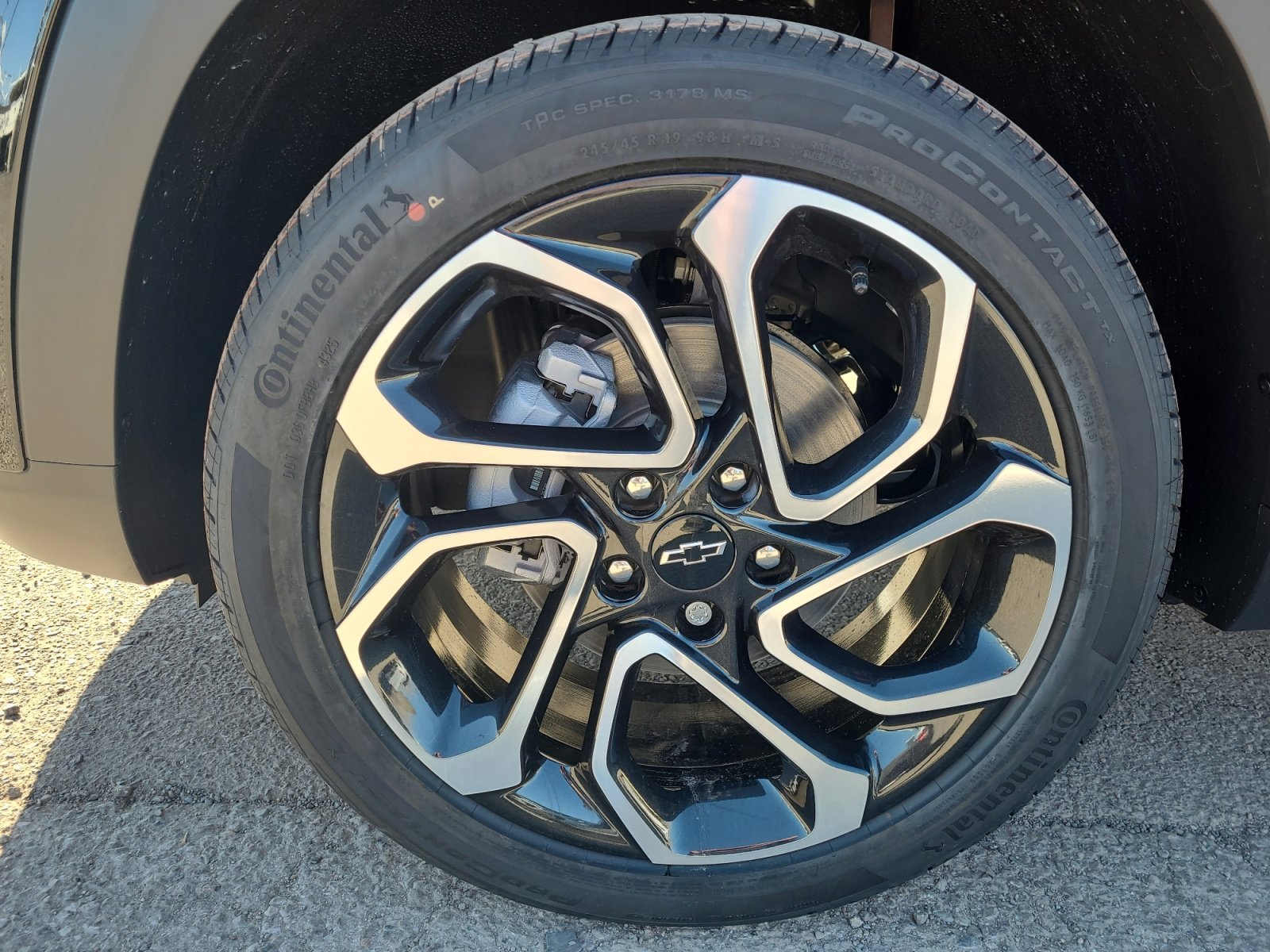 New 2026 Chevrolet Trax RS w/ Driver Confidence Package image 11