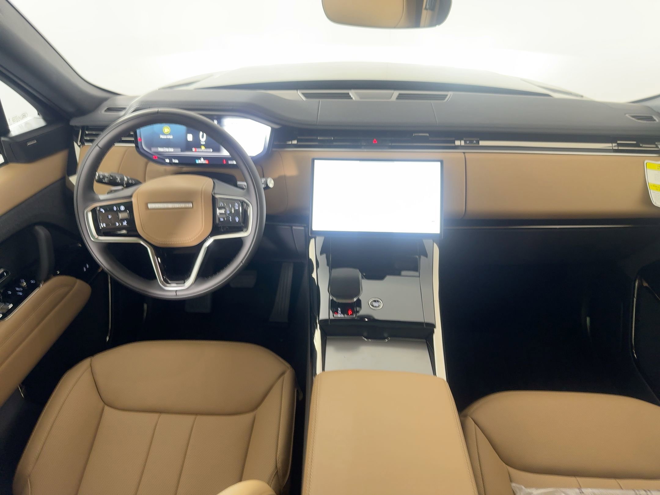 New 2025 Land Rover Range Rover Sport SE image 16