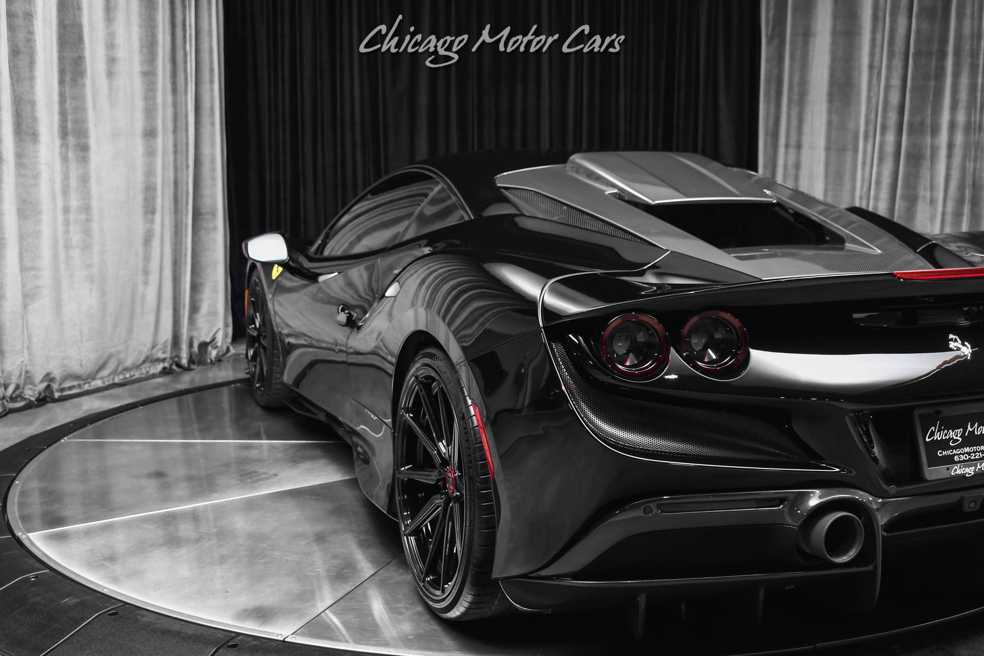 Used 2021 Ferrari F8 Tributo RWD image 37