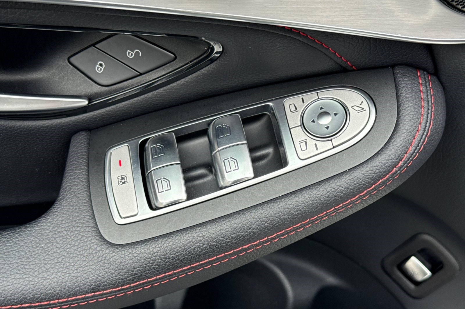 Used 2019 Mercedes-Benz GLC 43 AMG 4MATIC image 13