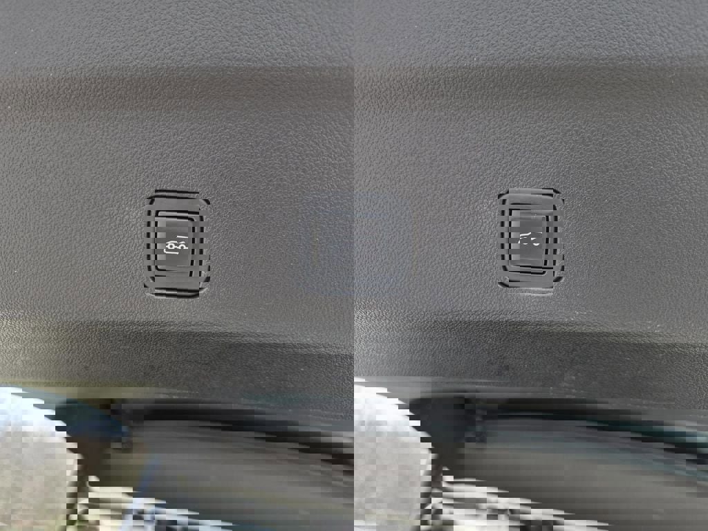 Used 2021 Chevrolet Tahoe RST w/ Luxury Package image 11