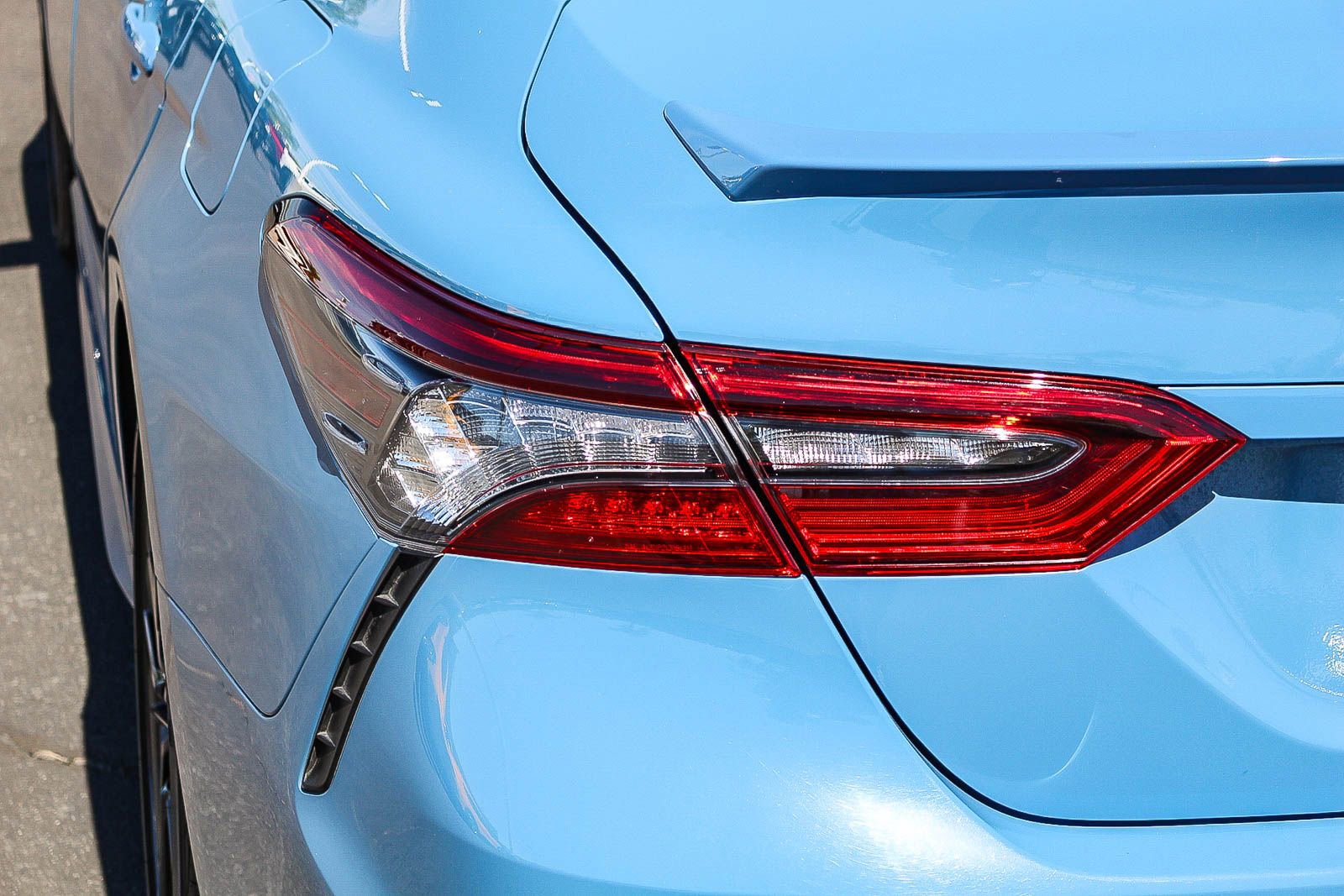 Used 2023 Toyota Camry XSE image 9