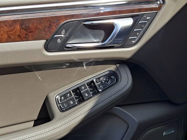 New 2026 Porsche Macan S image 14