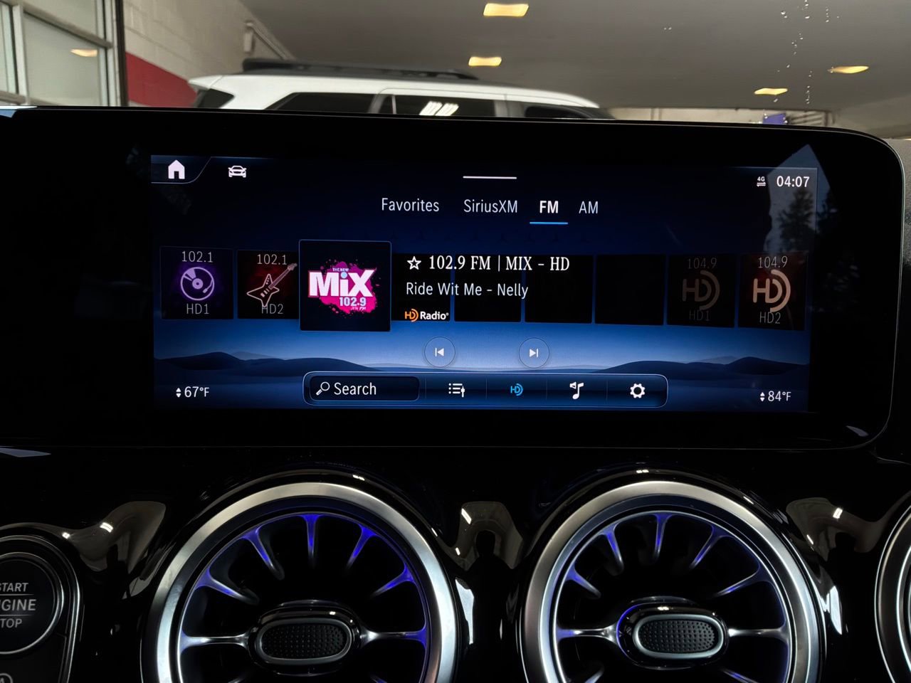 Used 2025 Mercedes-Benz GLA 250 image 37