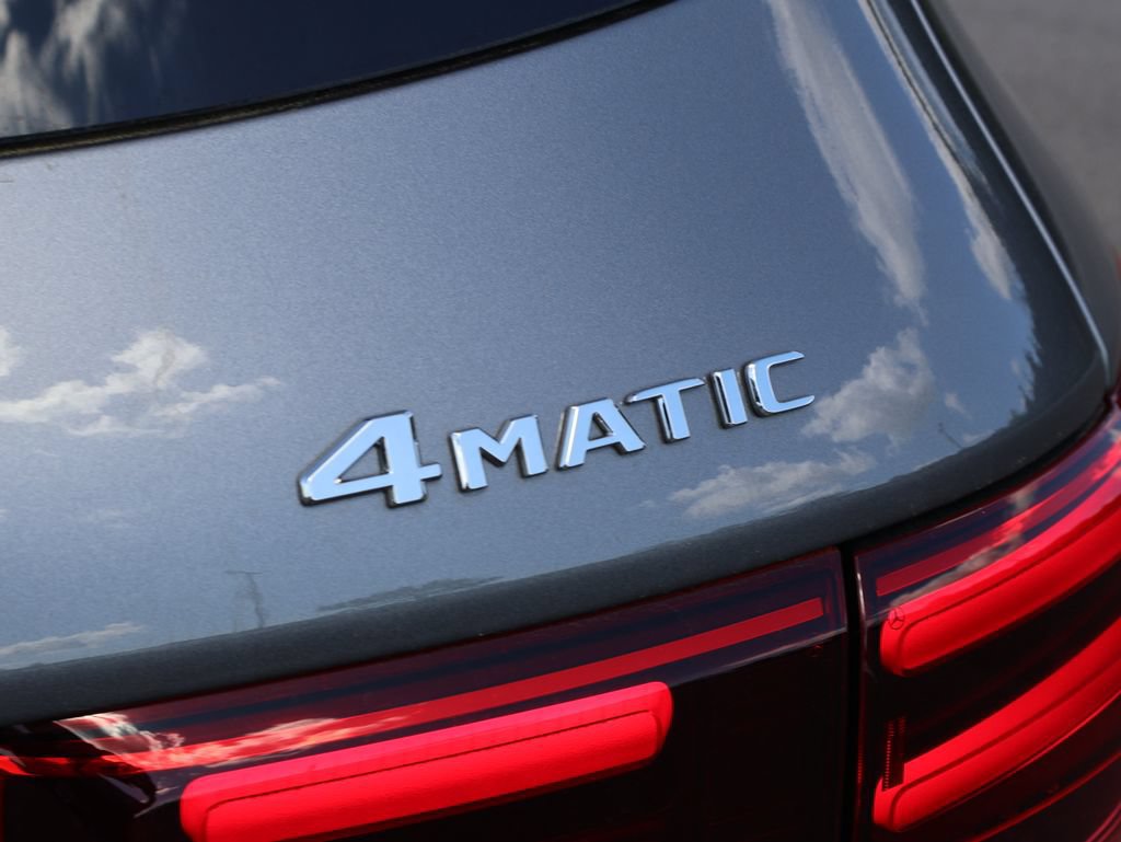 New 2026 Mercedes-Benz GLB 250 4MATIC image 9