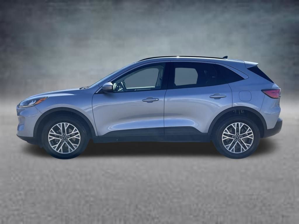 Used 2022 Ford Escape SEL image 2