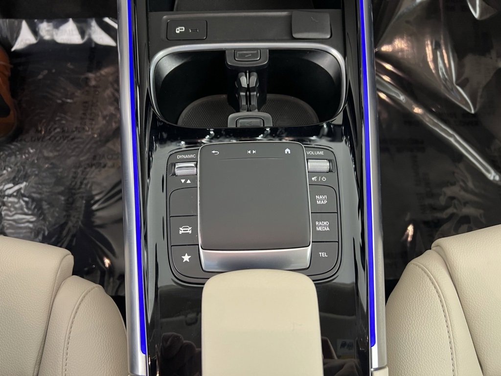 Certified 2023 Mercedes-Benz GLA 250 GLA 250 w/ Premium Package image 21