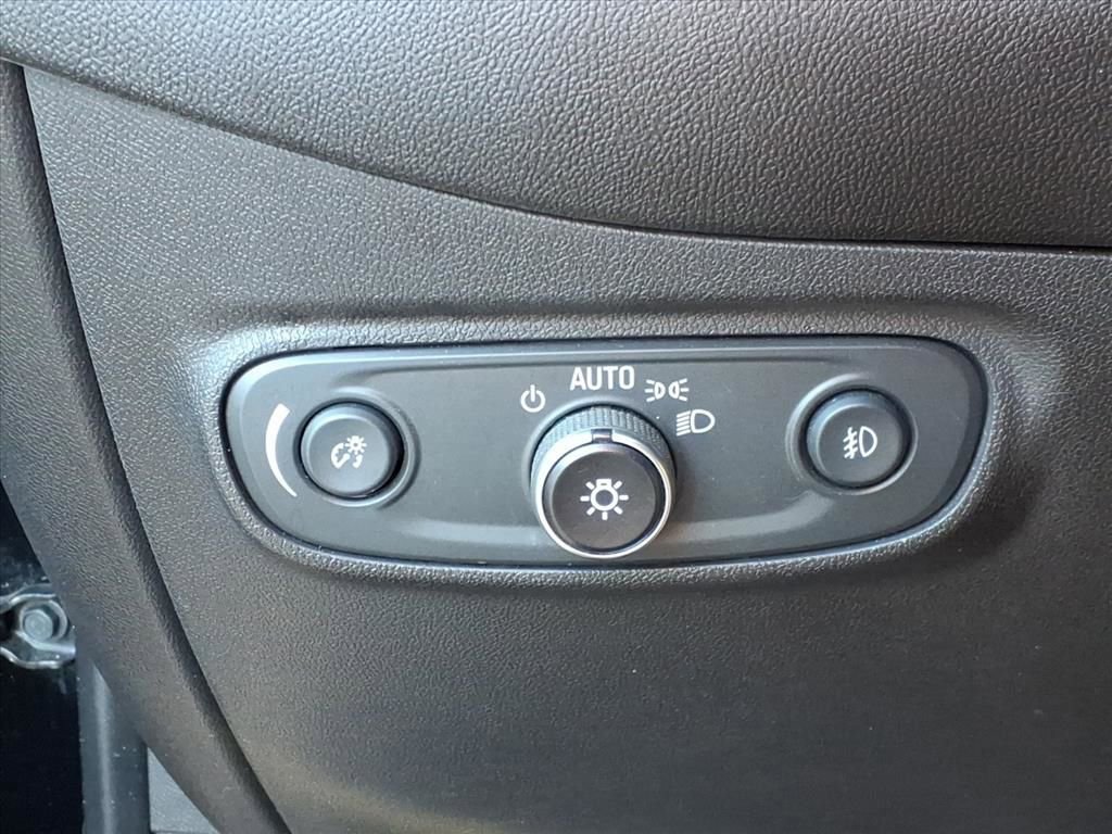 Used 2020 Chevrolet Equinox LT AWD/4WD image 11