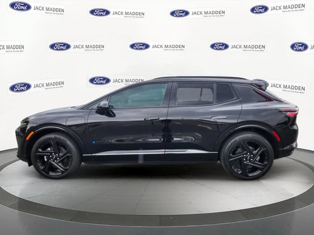 Used 2026 Chevrolet Equinox EV RS FWD image 2