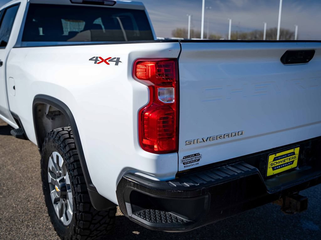 Used 2024 Chevrolet Silverado 2500 Custom w/ Custom Convenience Package AWD/4WD image 9