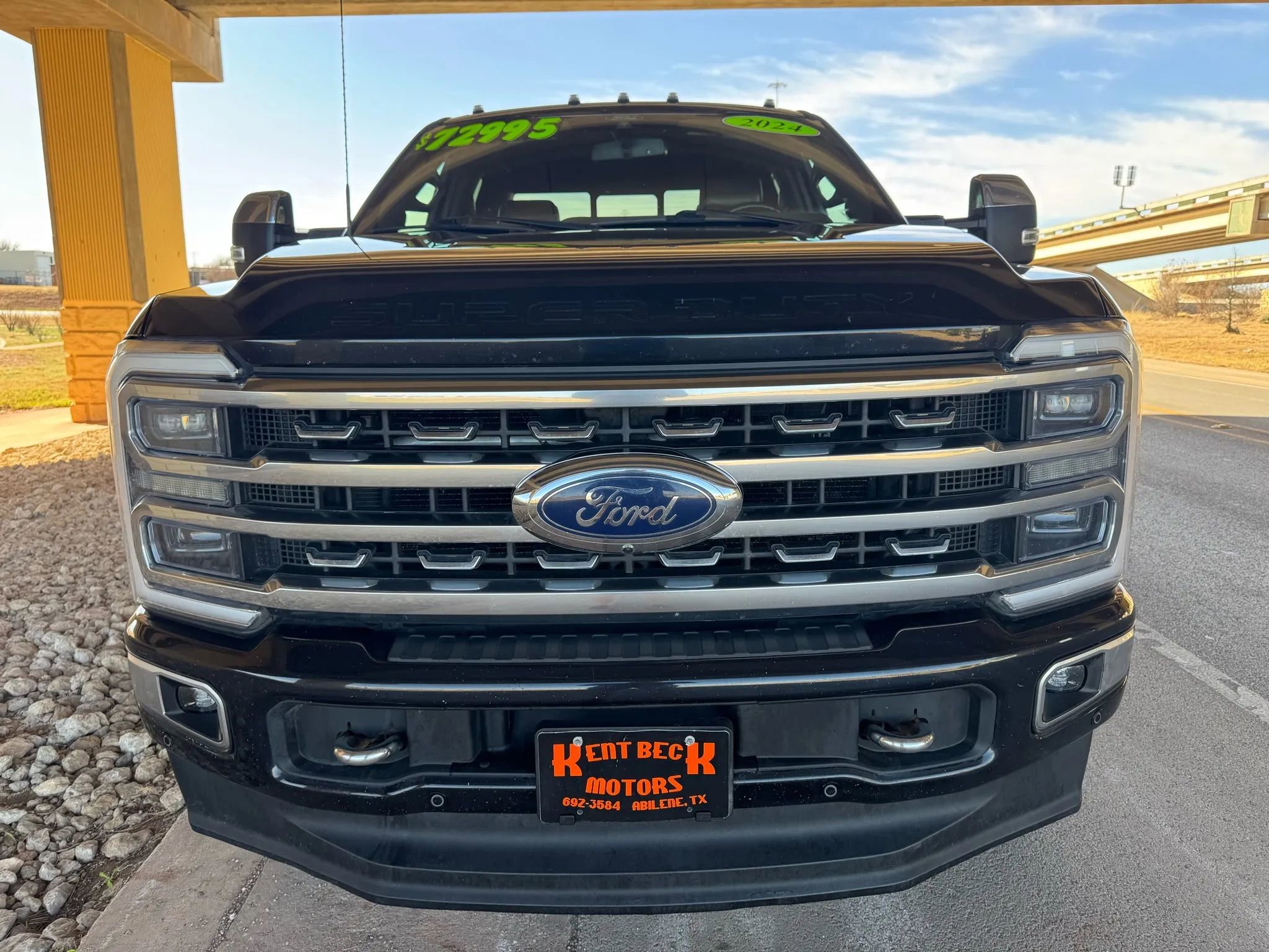 Used 2024 Ford F350 Platinum image 5